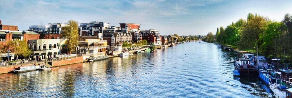 Surbiton Home With Free Parkings, Surbiton, Kingston Upon Thames, Surrey, Greater London Uk Exteriör bild