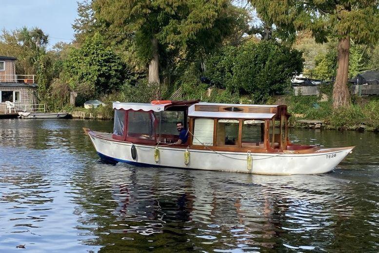 Surbiton Home With Free Parkings, Surbiton, Kingston Upon Thames, Surrey, Greater London Uk Exteriör bild